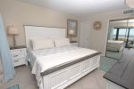 Master Bedroom Features 1 King Size Bed